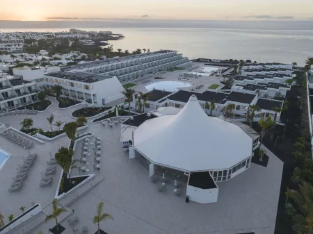 Radisson Blu Resort, Lanzarote (Adults Only +16)