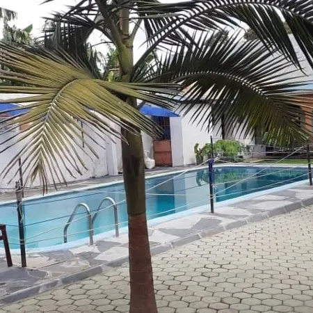 Runako Lodge