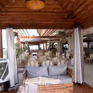 Grand Regent Hotel & Suites Dining/Meeting Rooms