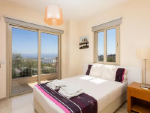 Villa Panorama Tria Hotels in Drouseia