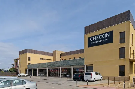 Checkin Madrid Móstoles Отели в г. Алькоркон
