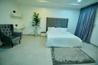 Hendon Luxury Apartment