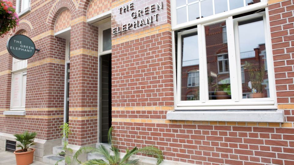 The Green Elephant Hostel & Spa
