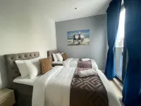 One Lux Stay Near Antwerp Central - 3 Bedroom 1.5 Bathroom
