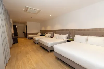 Lh HOTELS Hôtels à : Pero