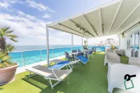 HOTIDAY Room Collection - San Benedetto Hotels in Martinsicuro