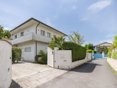 White Home