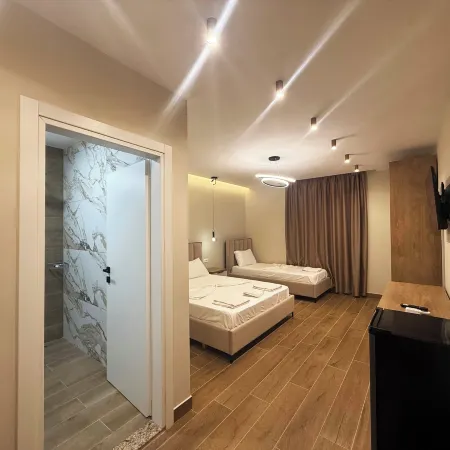 Kalpazo Rental Hotel Tommy Durres