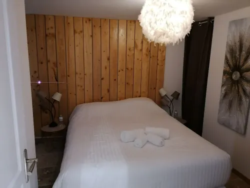 APARTMENT WITH CLIM, Fiber and GARAGE