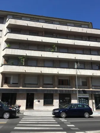 NEW beautiful apartment 650m from the Tower