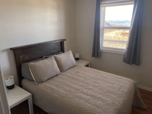 Cozy 2 bedroom bungalow overlooking scenic Twillingate harbour