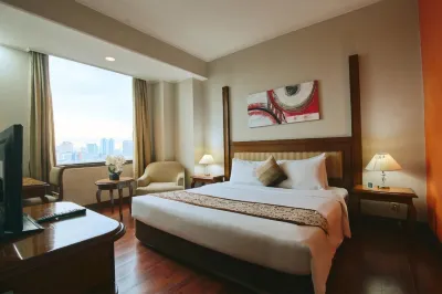 Horison Arcadia Mangga Dua Hotels near Millenium