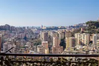 Panoramic quiet flat with private parking (pet friendly)