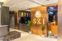 Ski Hotels and Resorts