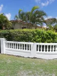 Seabreeze Villa: Best rates. Charming, bright & spacious. Truly a home from home