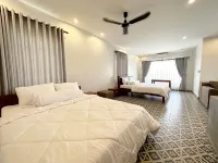 Stay with local peoples!