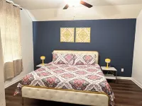 2 king beds Luxury Blue themed Cozy retreat