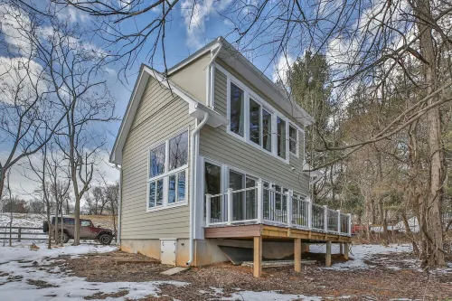 Robins Nest Cottage - Quick Drive to Downtown Leesburg