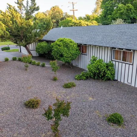 Spacious Hot Tub House w Cal King Beds!