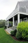 Ocean-View Oasis: Privacy - Close to Beaches & Sconset!  Vehicle Ferry Available