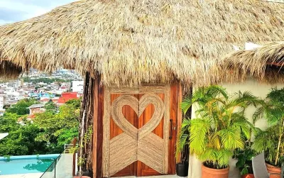 Panoramic Ocean View Tree-House + Pool + Steps from Beach & Malecon/Boardwalk Hotels in 5 de Diciembre