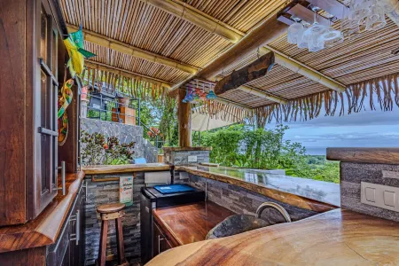 Pacifica- Spectacular Views, On-site Staff, Gated Community-Paved Road Access