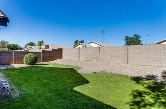 Peoria Vacation Escape- Near Stadium - Outlets - Family & Travel Nurse Friendly!