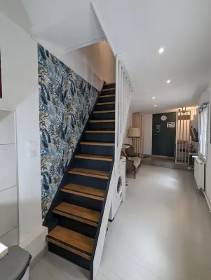 Atypical apartment house Hotels in Annonay