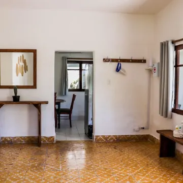 Casa Loreta (Sleeps 12, close sea, private pool)