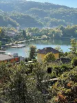 Sunny 4-room apartment with large palm terrace. Lake view Hotels in Caslano