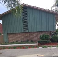 13.5 Miles to Disneyland! Family sized townhome in a quiet community.