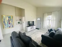 Timeless 2BD&2BTH Gated Community @ Discovery Bay