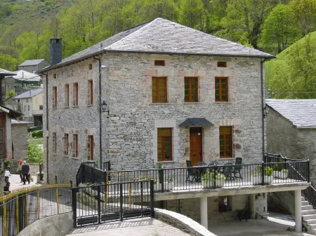 RURAL HOUSE CASADAPONTE