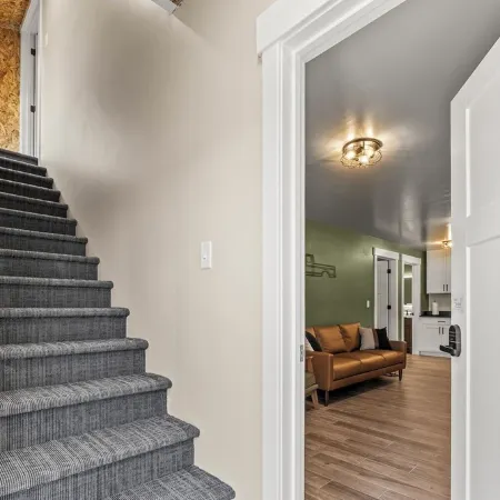 The Pit Stop - Car Themed Apartment in Blackfoot