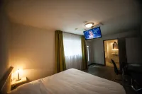 Hotel Taurus Hotels in Beers
