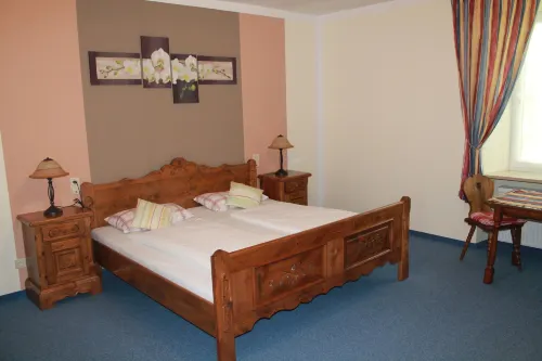 Garni Hotel Post - Airport Shuttle