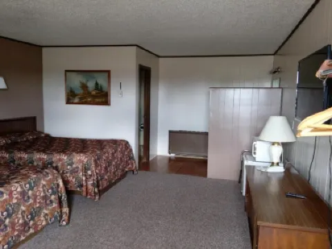 Budget Host 4U Motel فنادق في 