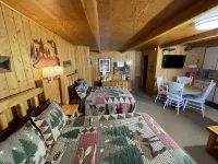 Sportsman Lodge Melrose MT