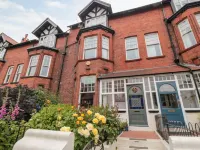 50 West Street Edelweiss Các khách sạn ở Folkton