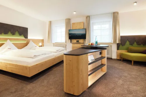 Hotel Sonne Post mit Schwimmbad Hotels in Titisee-Neustadt