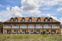 Flair-Hotel Zum Benediktiner Hotels in Sommerach