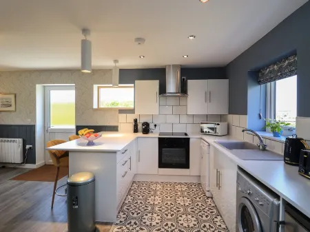 Eala Bhàn Cottage Отели в г. Isle of North Uist