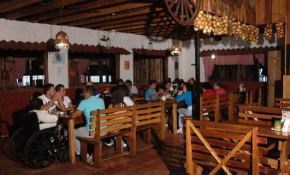 Hotel Las Brumas - Housity