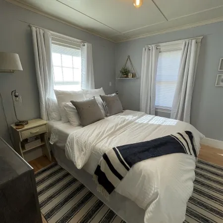 Maine Stay Lake House-Limit12 Home