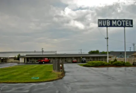 Hub Motel
