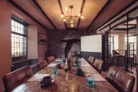 Longlands Inn & Cottages فنادق في Priest Hutton