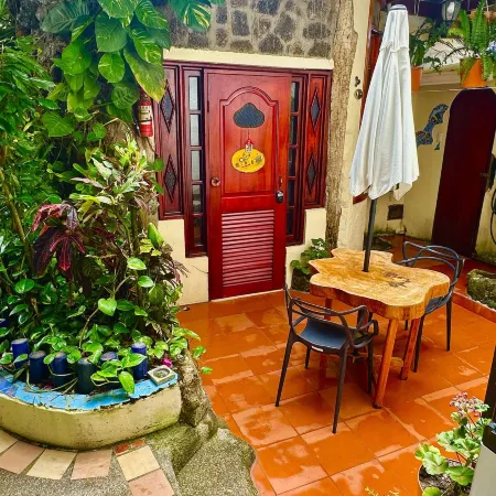 Casa del Lago Lodging House