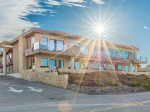 Moonstone Landing Hotels near Cambria, California