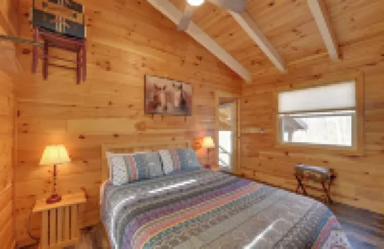 Bring a Pet: Peaceful Frenchburg Cabin on 1 Acre