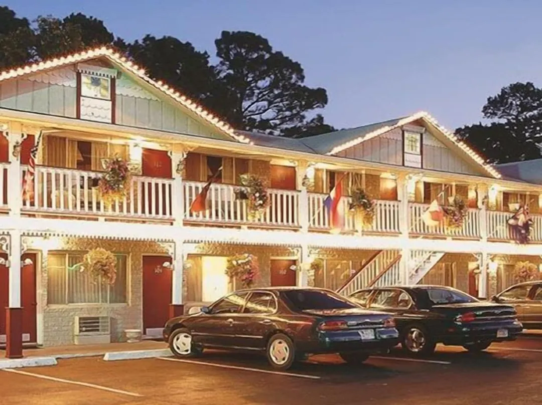 The Trails Inn - Eureka Springs, AR